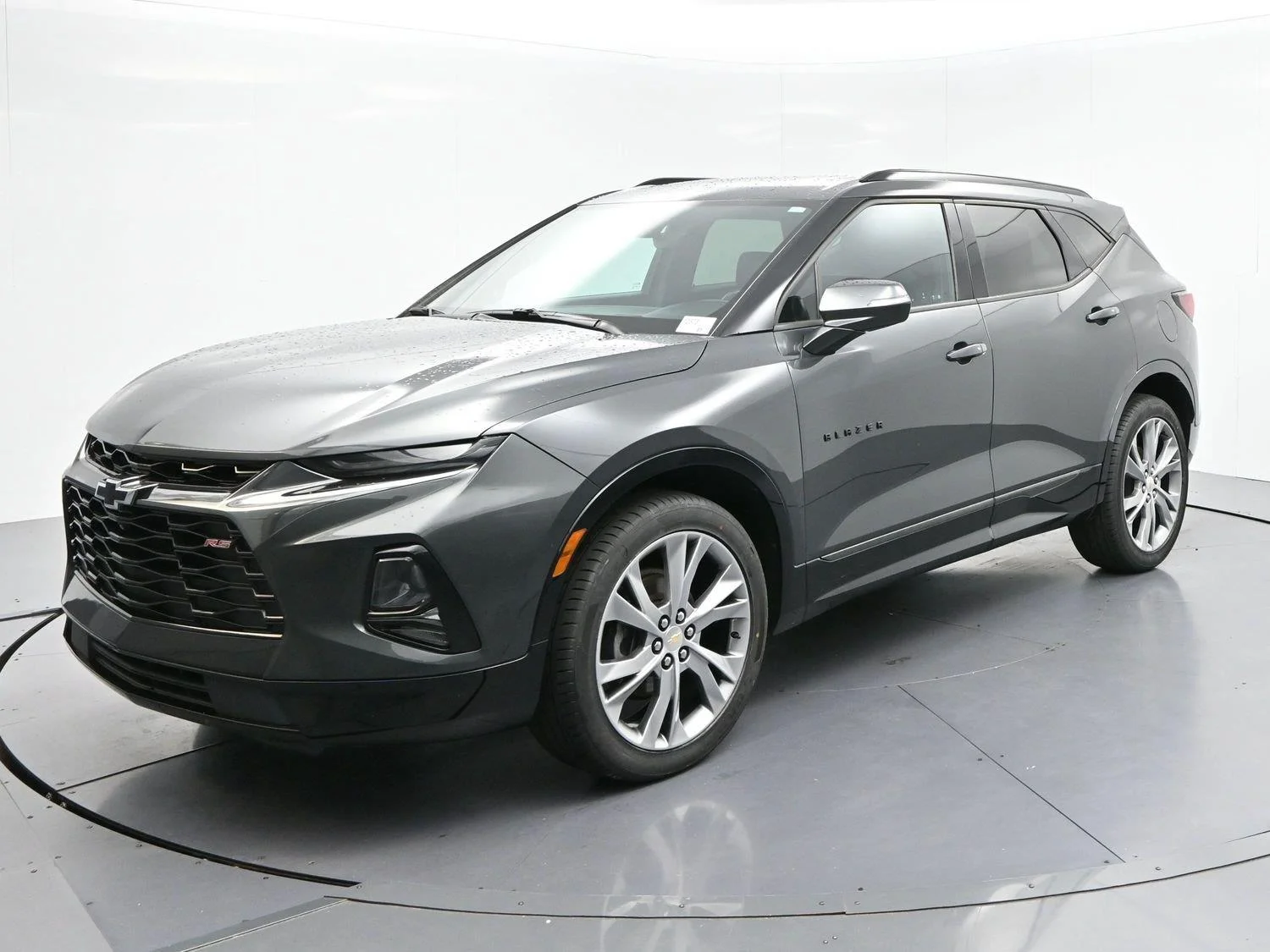 Used 2020 NIGHTFALL GRAY METALLIC Chevrolet RS image 3
