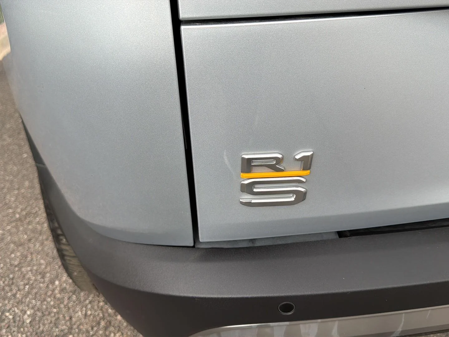 Used 2024  Rivian Adventure image 8