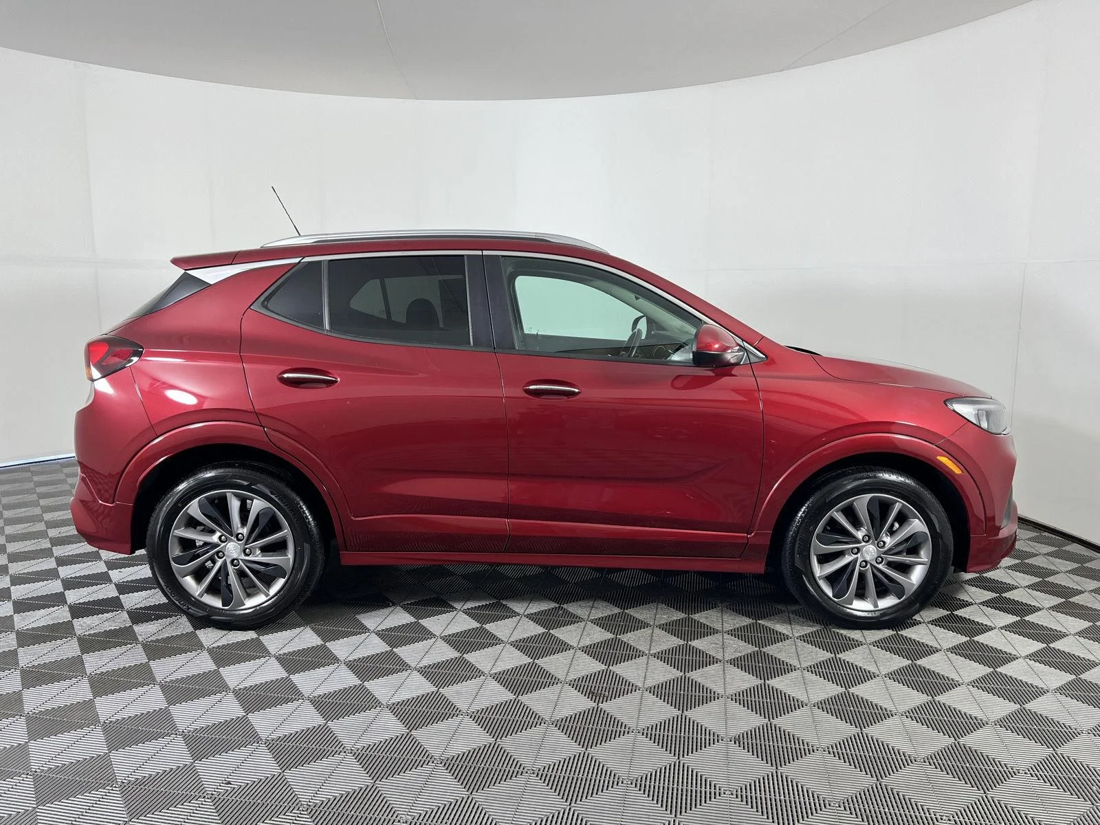 Used 2020 CHILI RED METALLIC Buick Preferred image 20