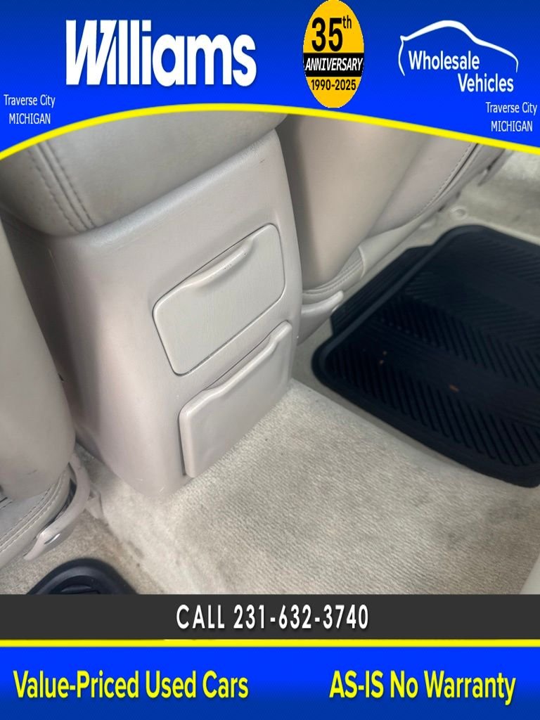 Used 1999 Black Lexus 300 image 34