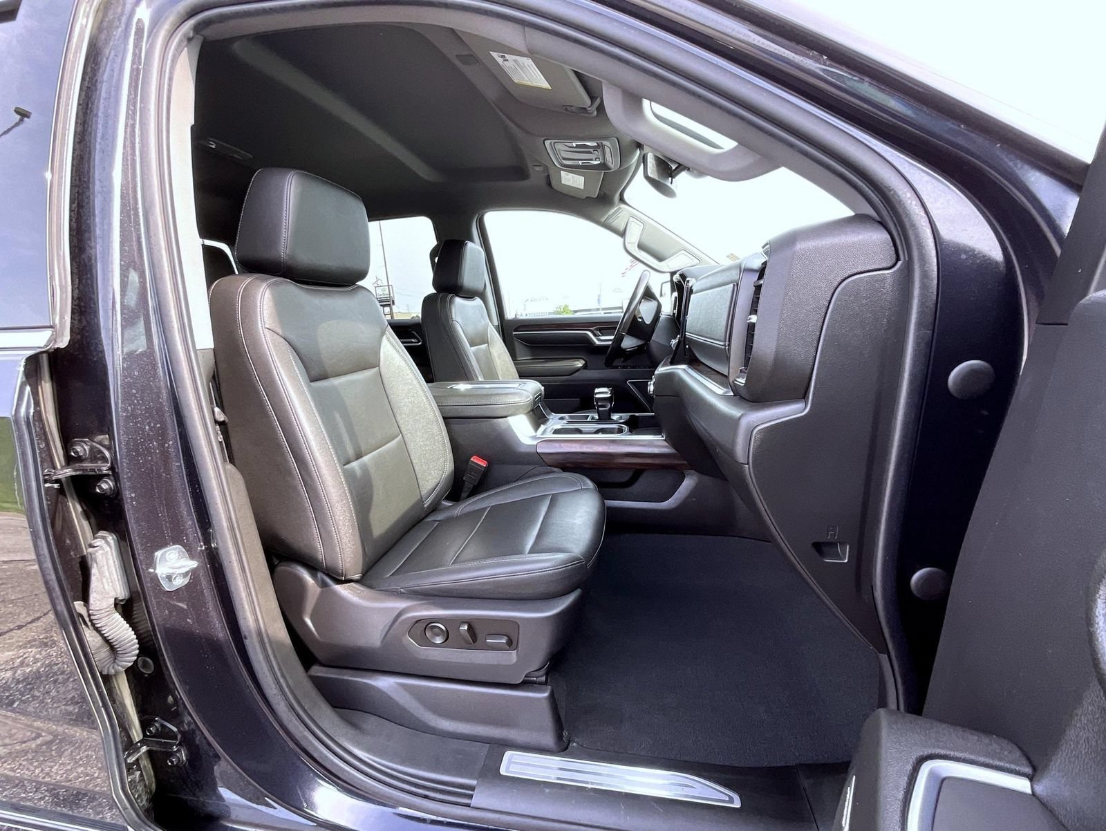 2022 GMC Sierra 1500 SLT - Photo 15