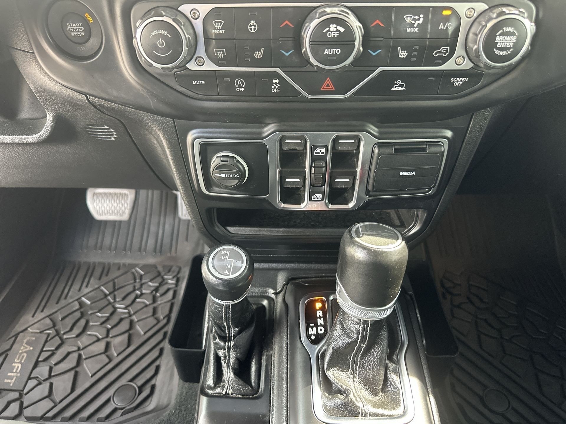 2022 Jeep Gladiator Overland - Photo 34