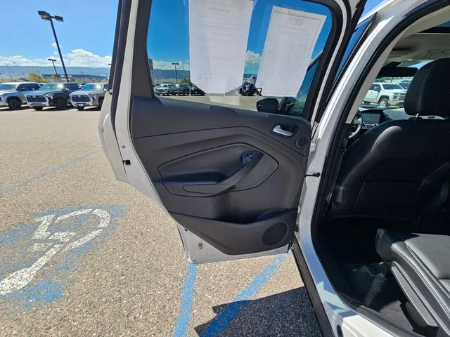Used 2018 White Platinum Clearcoat Metallic Ford Titanium image 19