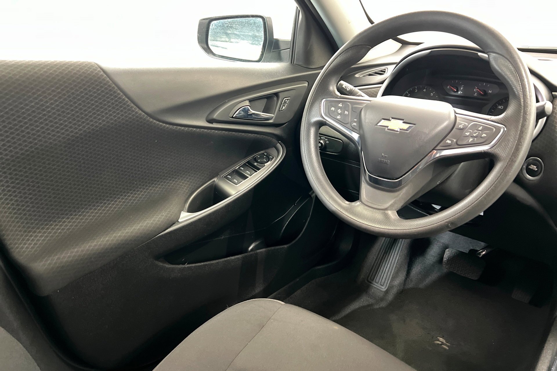 2024 Chevrolet Malibu 1LT - Photo 12