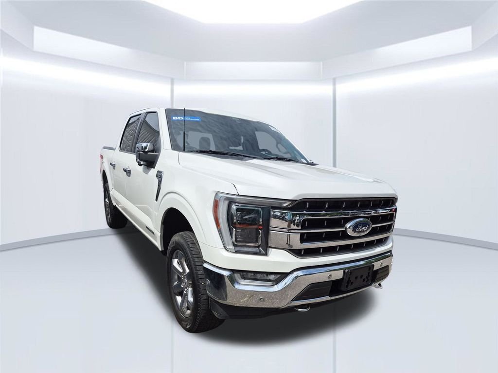 Used 2022 White Ford Lariat image 3