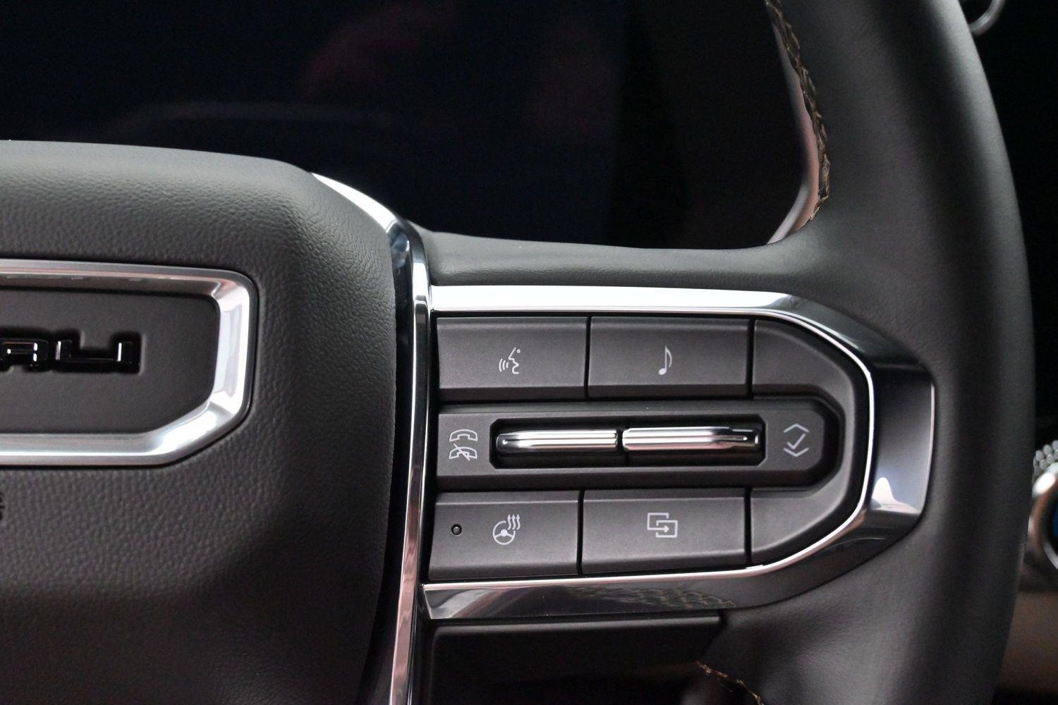 Used 2023 Sterling Metallic GMC Denali image 19