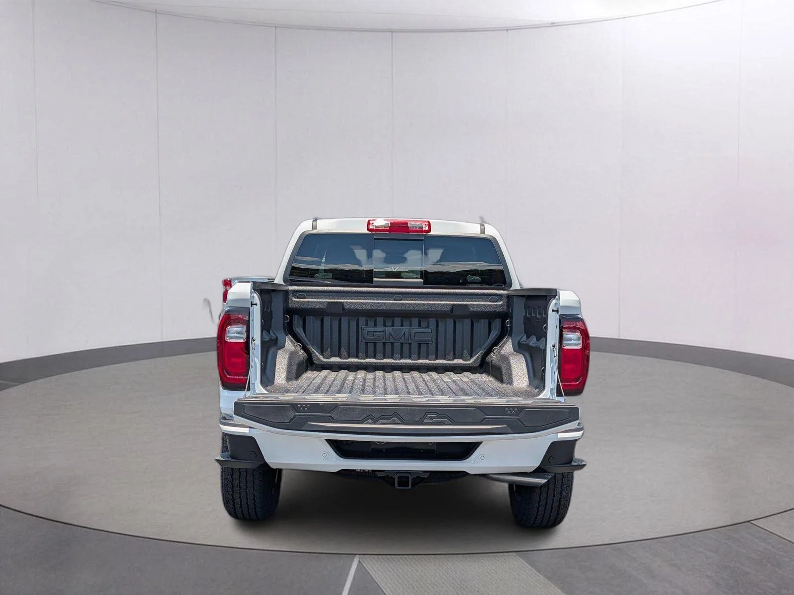 New 2026 Summit White GMC AT4 image 5