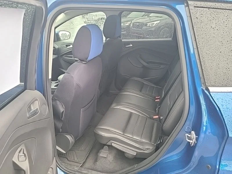 Used 2017 Blue Ford SE image 12