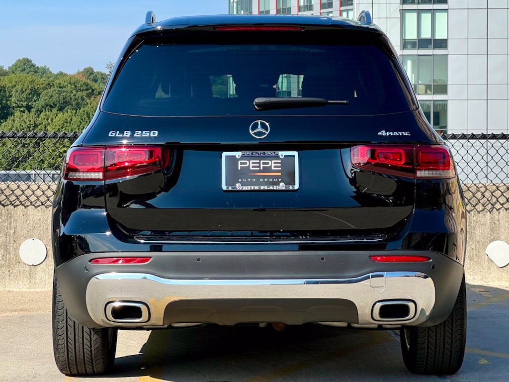 Certified Used 2023 Black Mercedes-Benz GLB 250 image 6