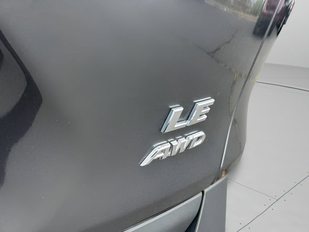 Used 2021 Magnetic Gray Metallic Toyota LE image 9