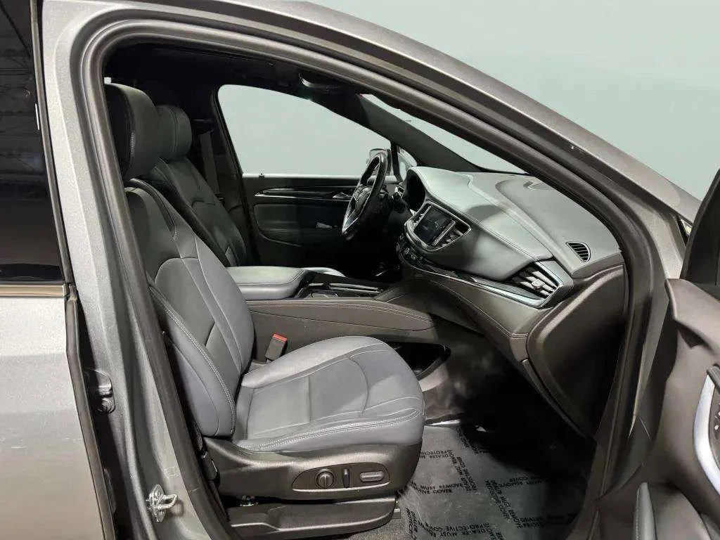 2024 Buick Enclave Essence - Photo 23