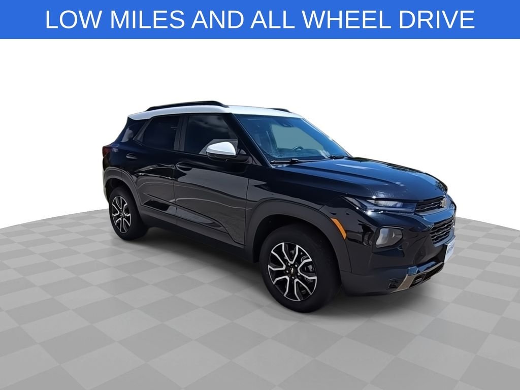 Used 2023 Black Chevrolet ACTIV image 2