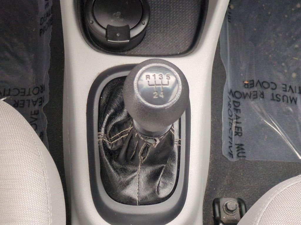 2009 Hyundai Accent GLS - Photo 18