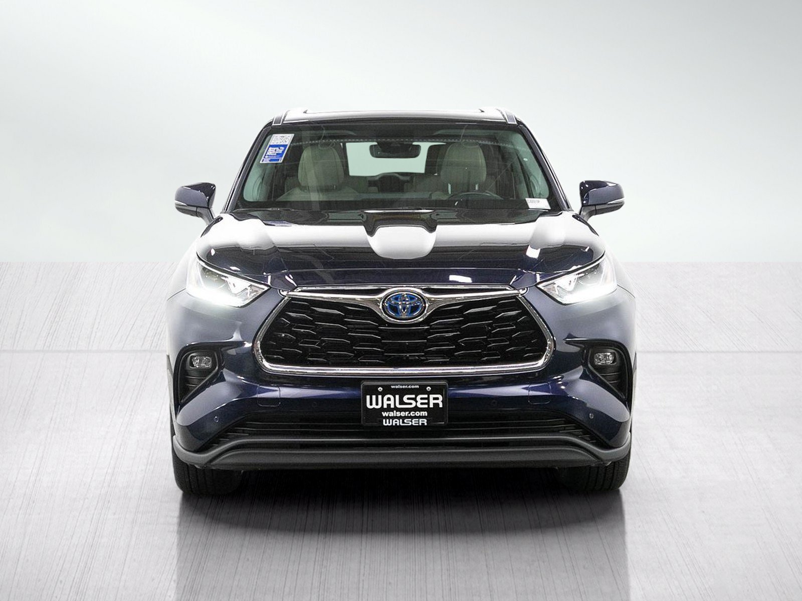 Used 2024 Black Toyota Hybrid Limited AWD image 9