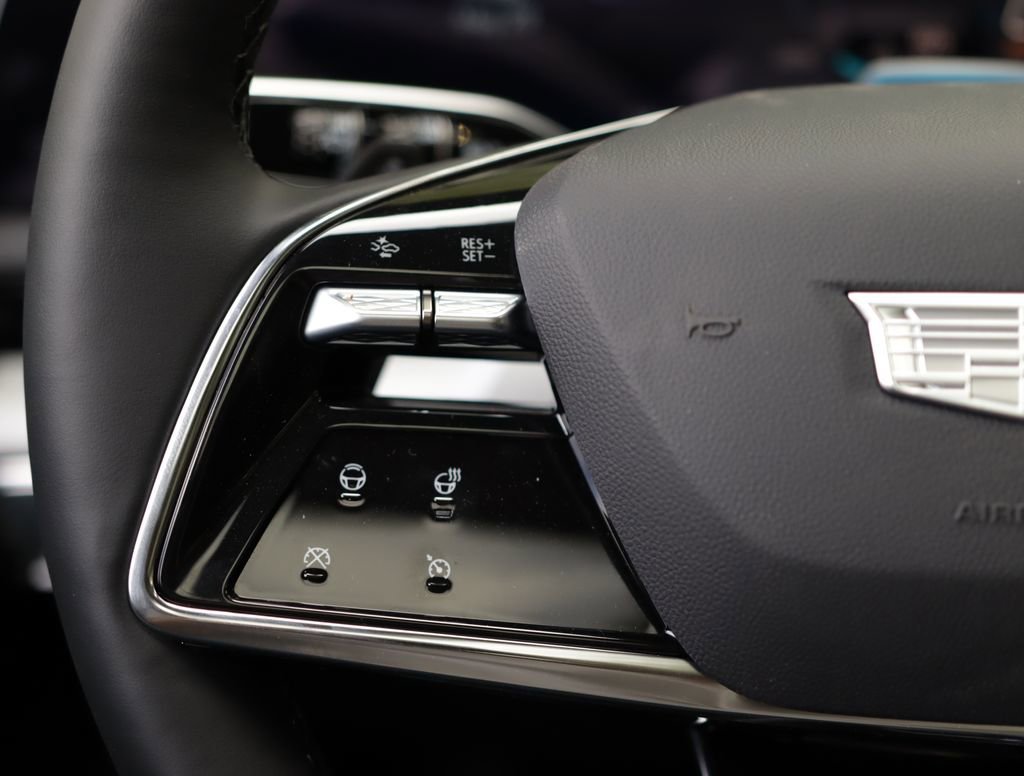 2026 Cadillac OPTIQ Sport - Photo 11