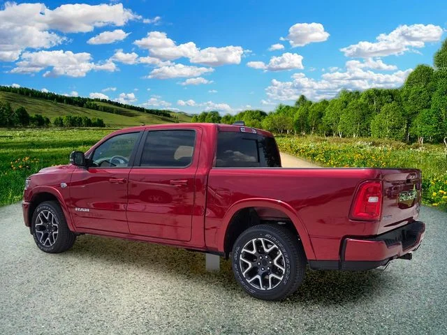 New 2026 Molten Red Pearl-Coat Exterior Paint RAM Laramie image 4