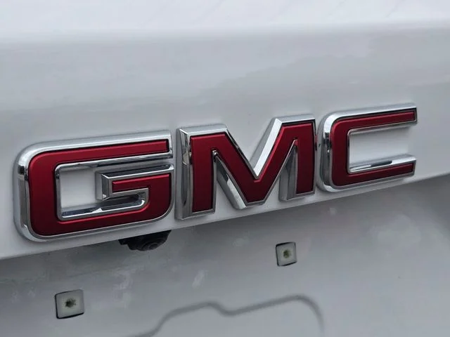 Used 2026 White GMC Elevation image 18