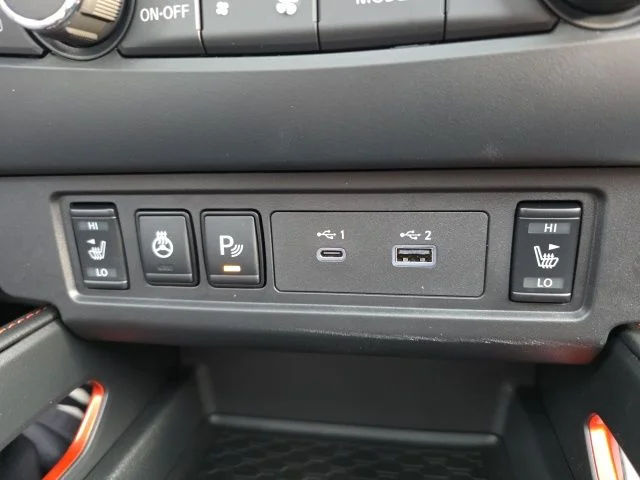 New 2026 Glacier White Nissan Crew Cab PRO-4X® image 17