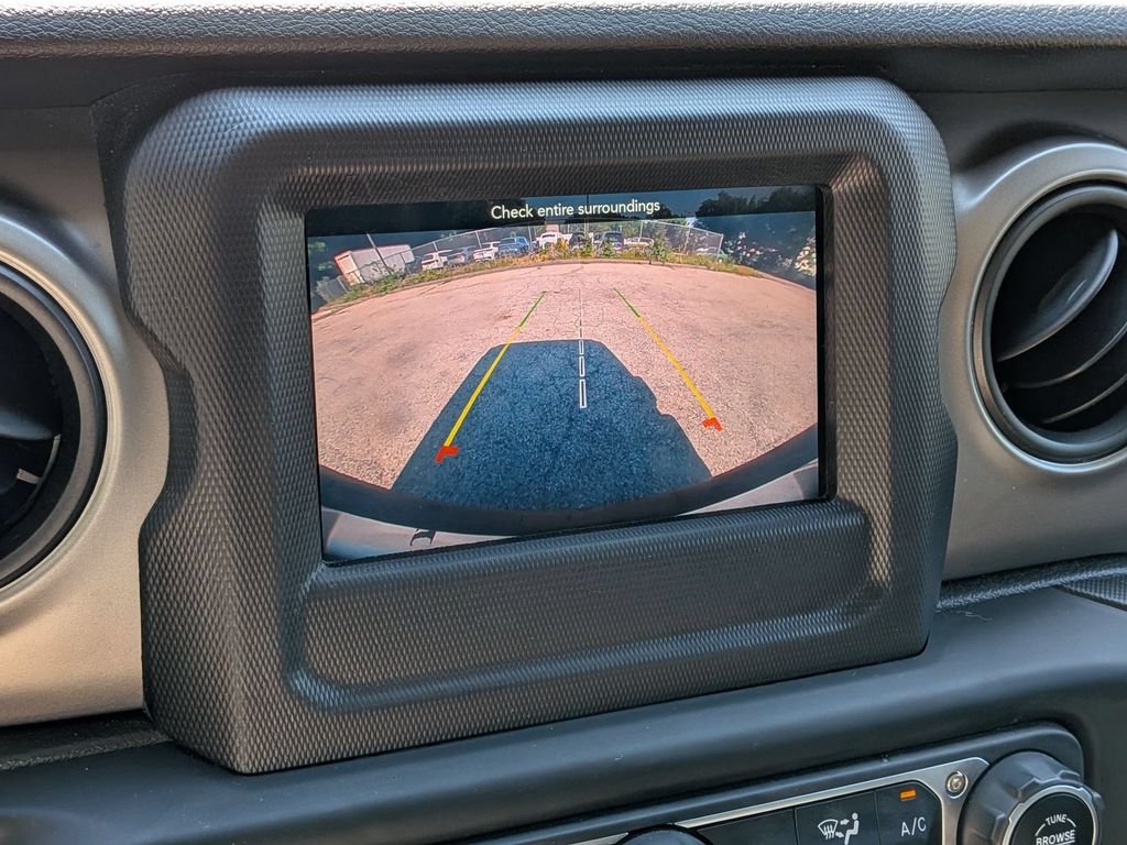 Certified Used 2020 Black Jeep Unlimited Sport S image 18