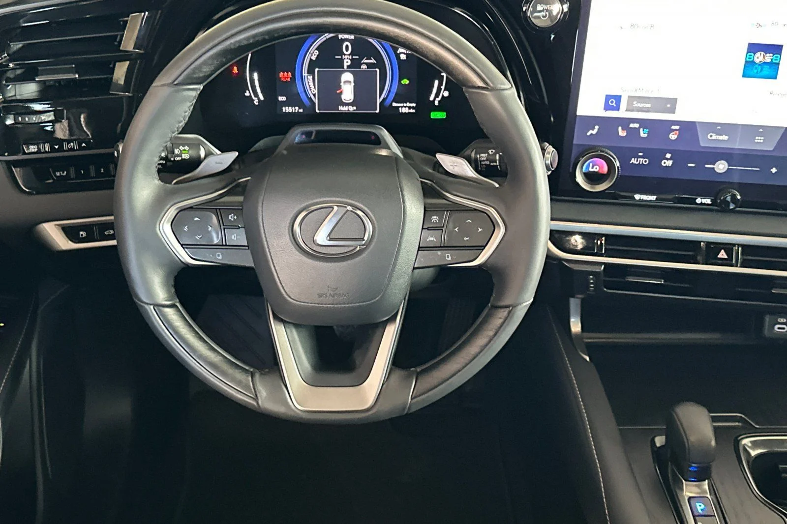 Certified Used 2024 EMINENT WHITE PEARL Lexus 350h Luxury image 11