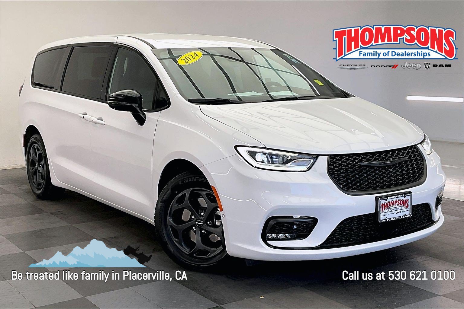2024 Chrysler Pacifica PHEV