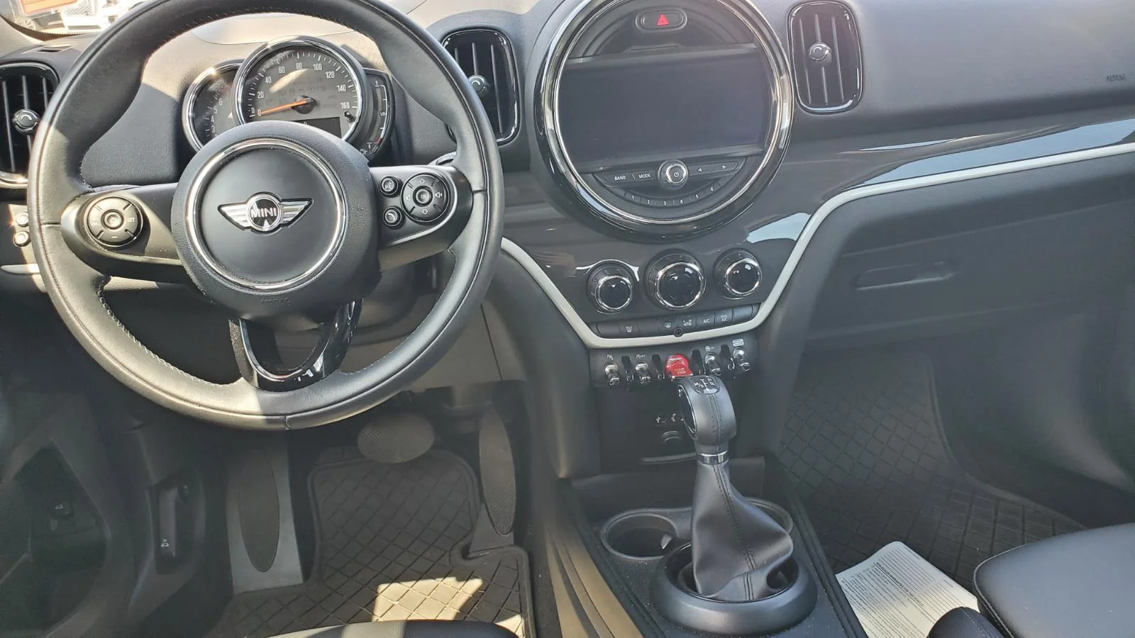 Used 2018 Island Blue Metallic MINI Cooper S image 7