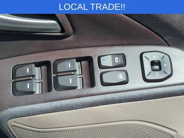 Used 2013 Red Hyundai GLS image 14