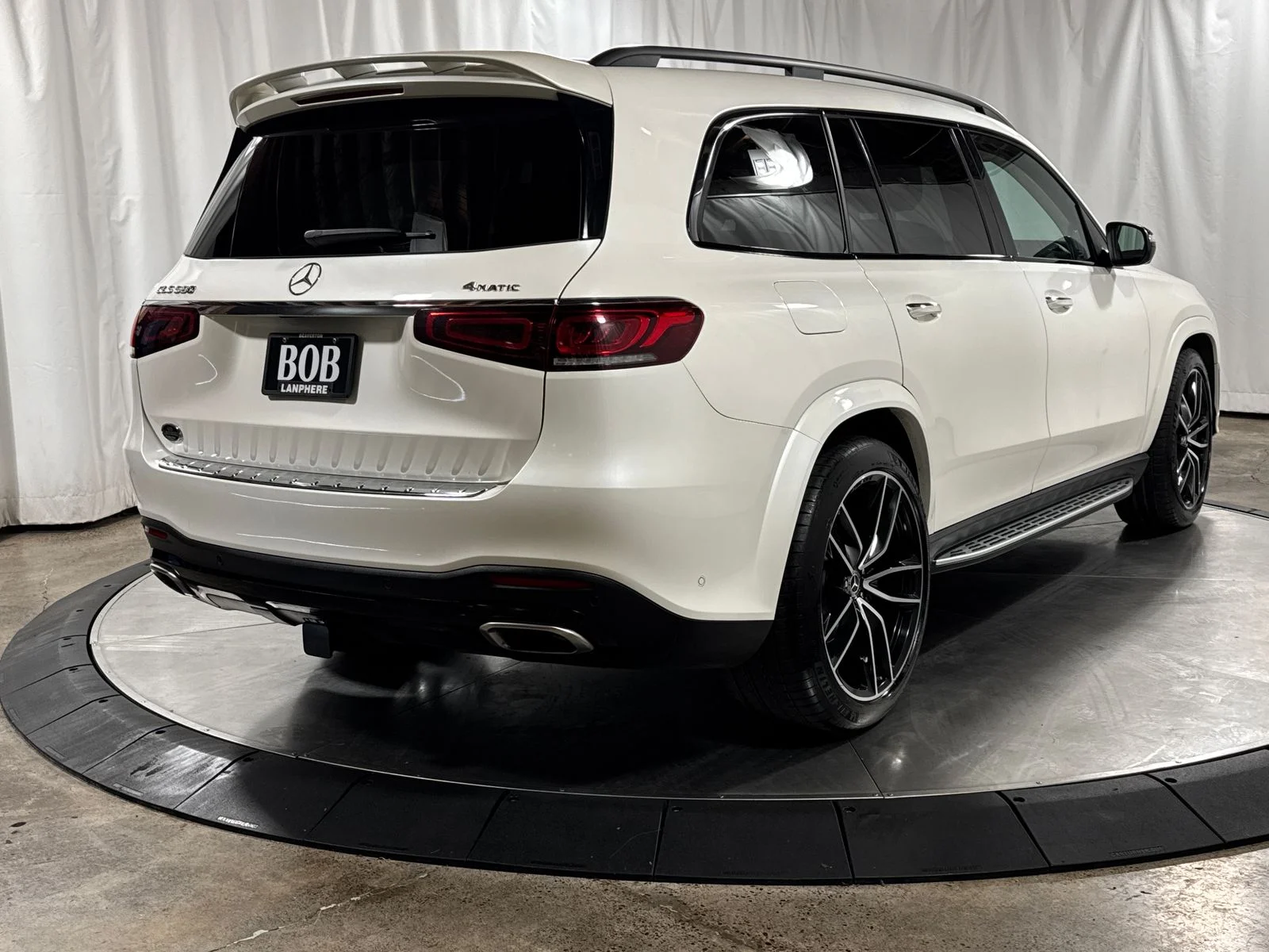 Used 2020 White Mercedes-Benz GLS 580 4MATIC® image 10