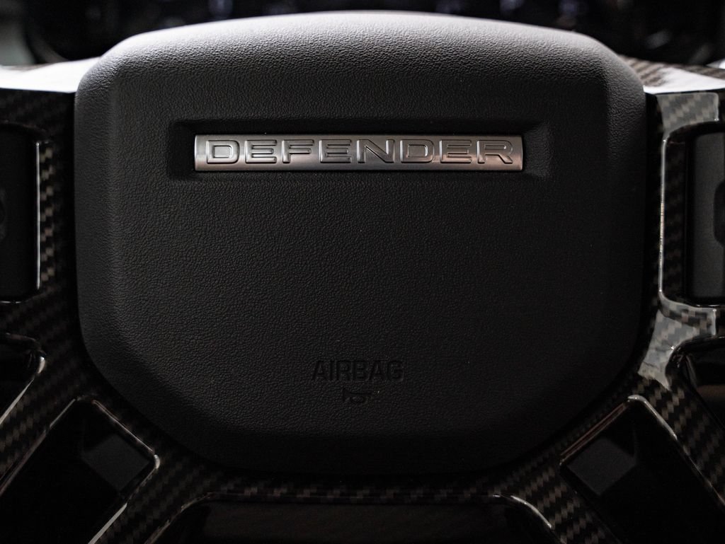 Used 2024 Tasman Blue Metallic Land Rover S image 30