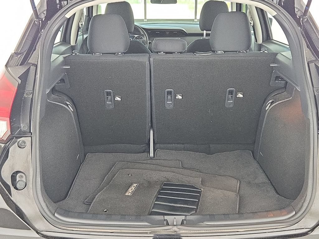 2024 Nissan Kicks S - Photo 29