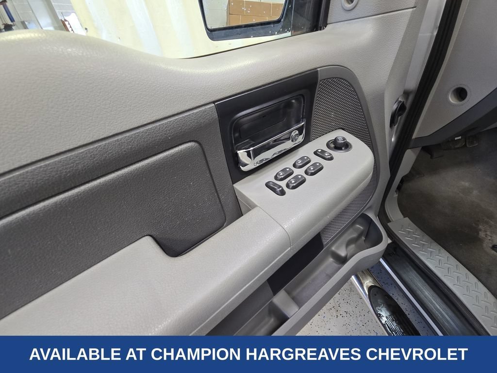 Used 2008 Silver Ford XLT image 31