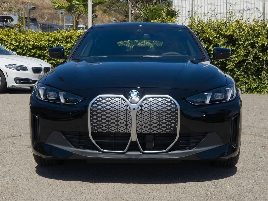 New 2026 Jet Black BMW eDrive40 image 3
