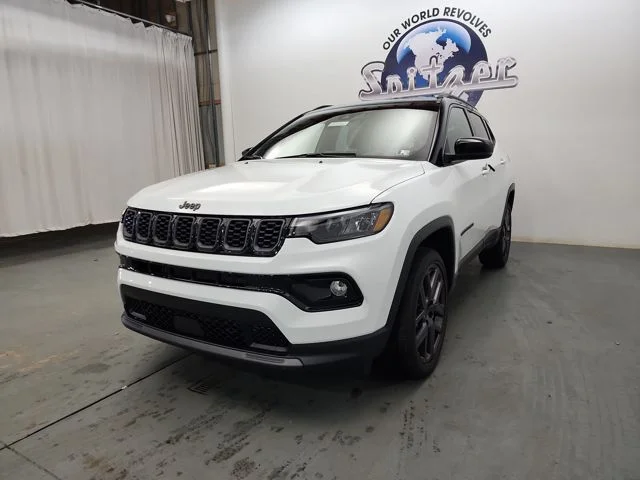 New 2026 Bright White Clear-Coat Exterior Paint Jeep Limited image 11