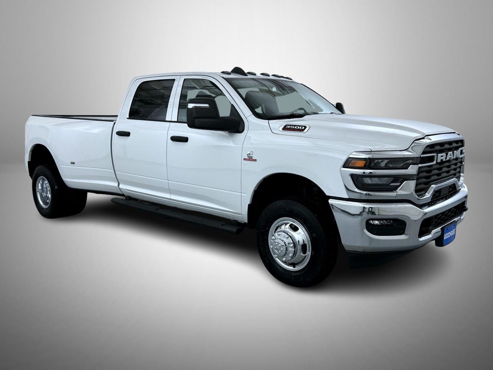 New 2026 Bright White Clear-Coat Exterior Paint RAM Tradesman image 3