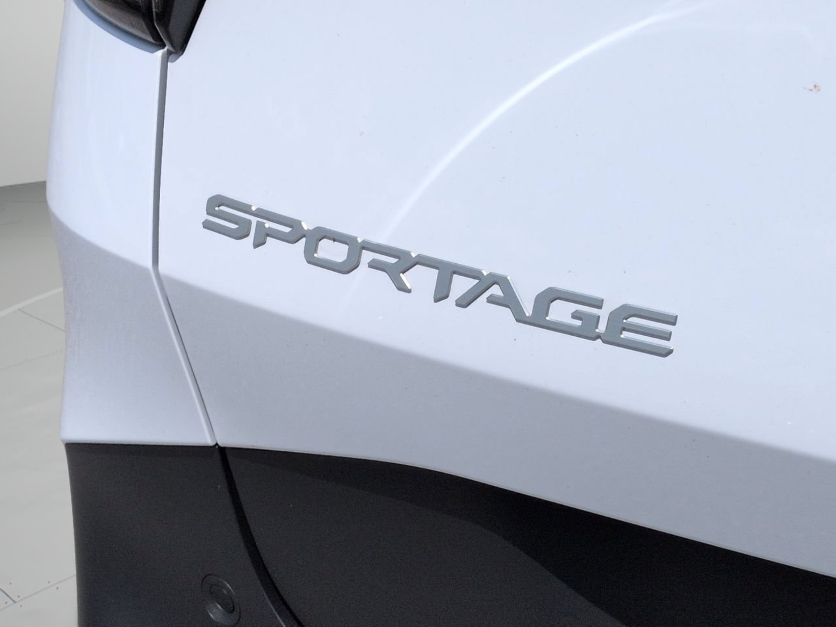 New 2026 Glacial White Kia EX image 15