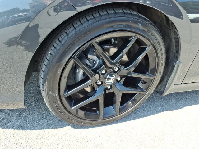 Used 2025 Gray Honda Sport image 5