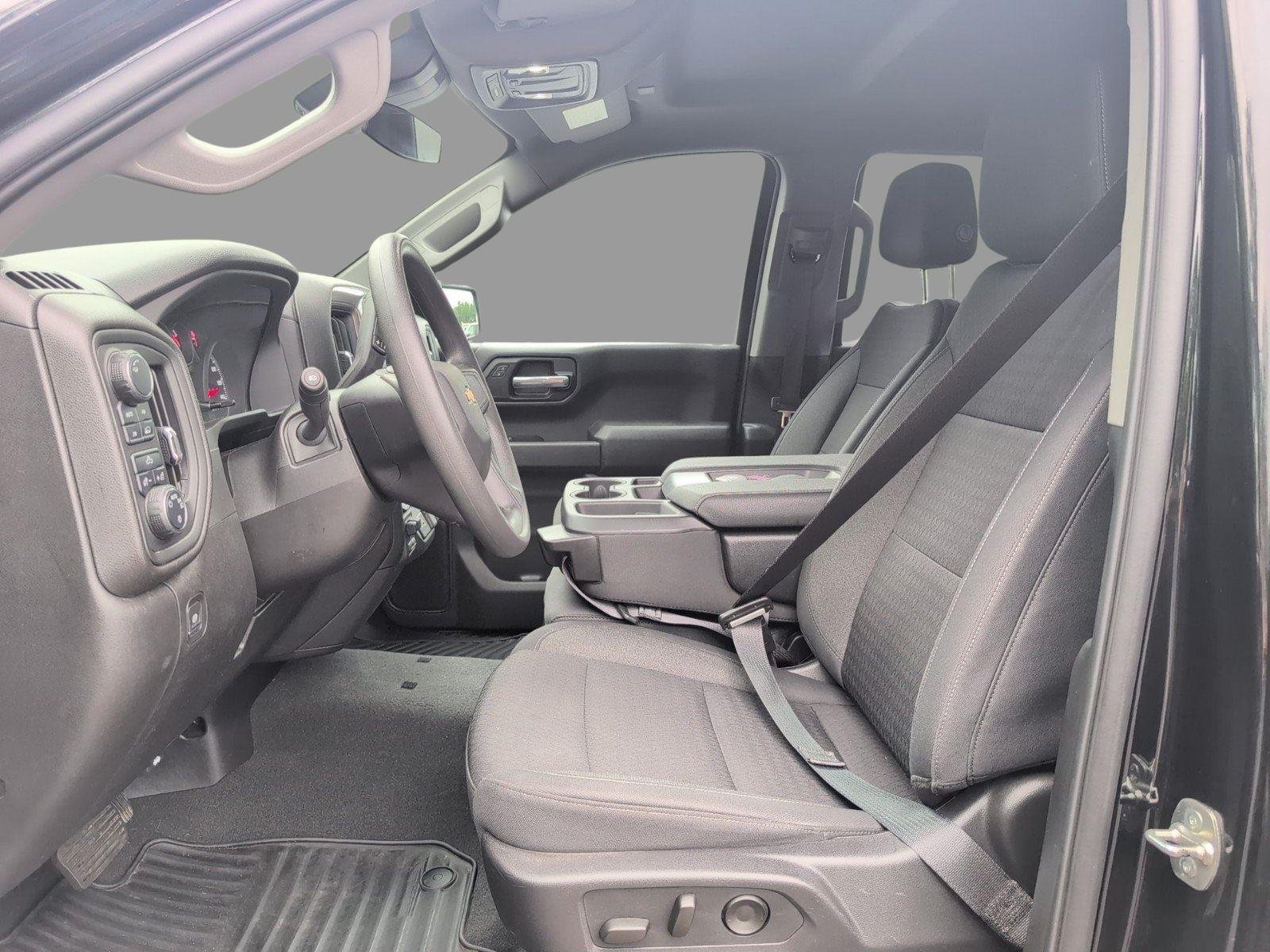 Used 2025 Black Chevrolet Custom image 17