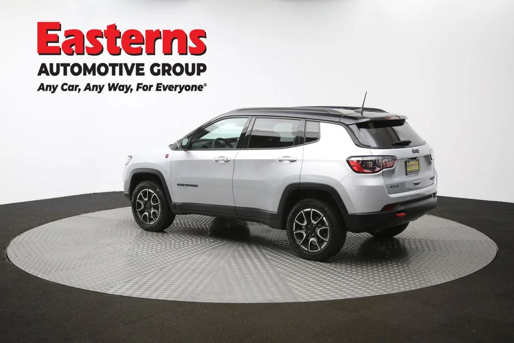 Used 2024 Silver Jeep Trailhawk image 61