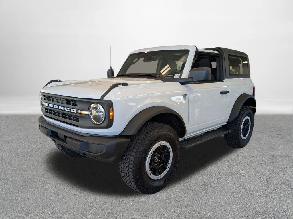 New 2026 Oxford White Ford Base image 10