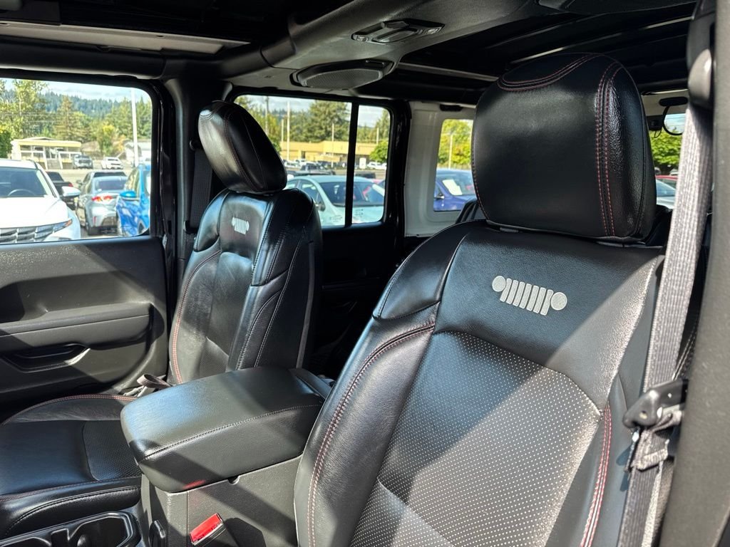 Used 2023 Black Clearcoat Jeep Rubicon image 3