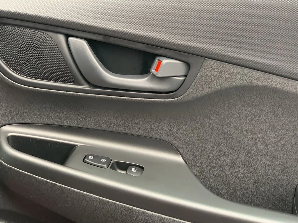 Used 2021 Pulse Red Hyundai SEL image 36