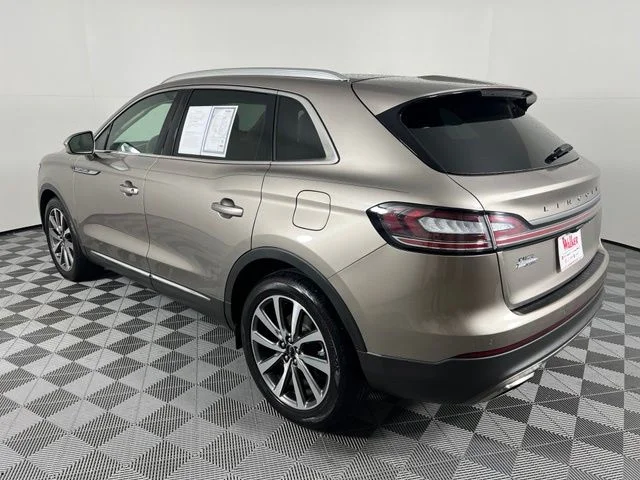 Used 2019 Brown Lincoln Select image 5