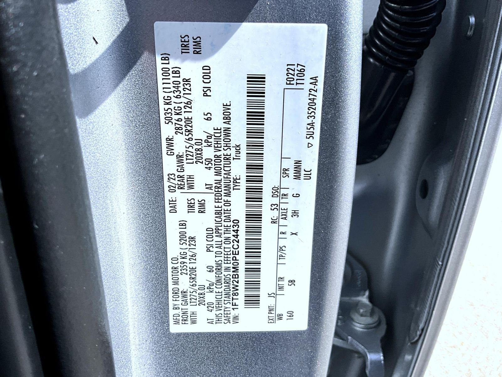 Used 2023 Silver Ford Lariat image 27