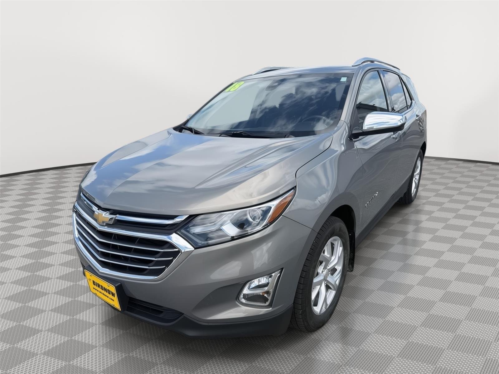 Used 2018 Chevrolet Equinox Premier with VIN 3GNAXVEV4JS647018 for sale in Monona, IA