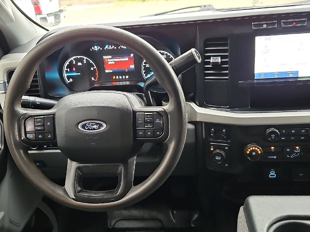 Used 2023 Oxford White Ford XL image 17