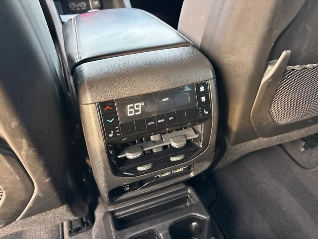 2022 Jeep Grand Cherokee L Limited - Photo 11