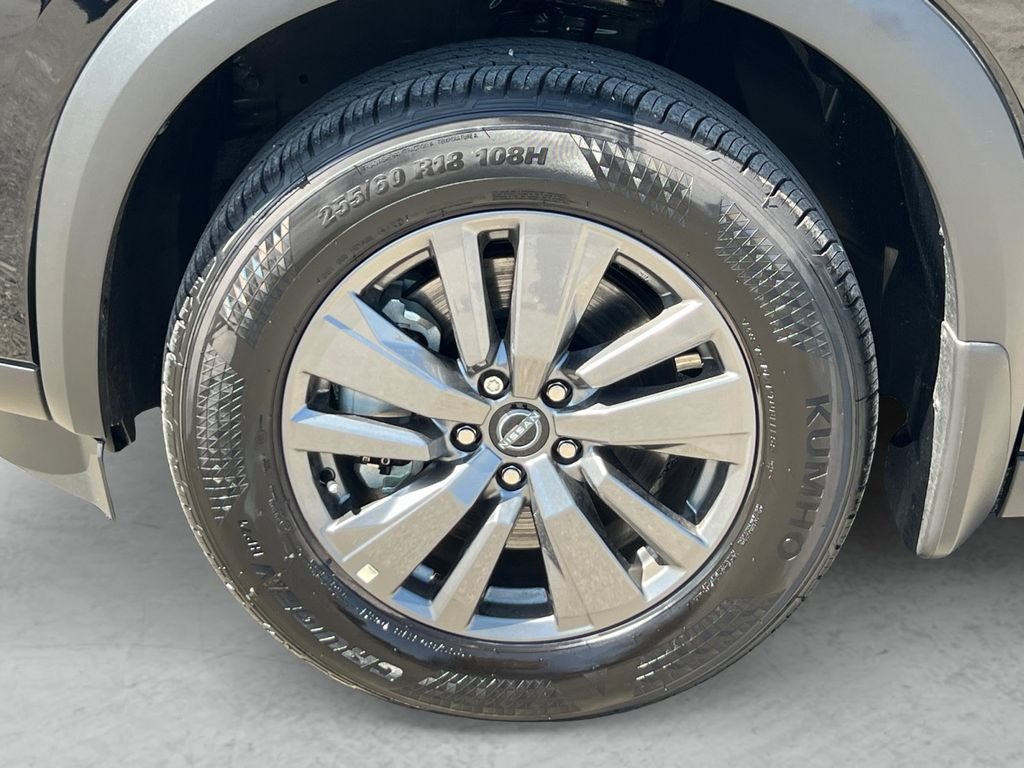 2026 Nissan Pathfinder SV - Photo 24