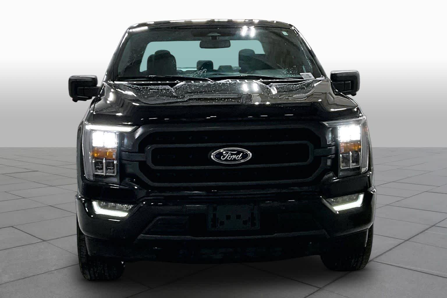 Used 2021 Agate Black Ford XLT image 4