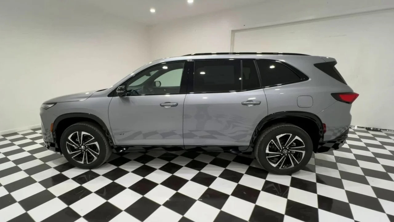 2026 Buick Enclave Sport Touring - Photo 39