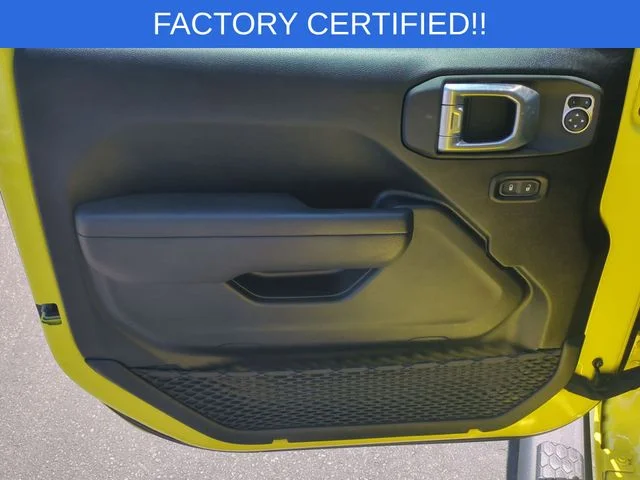 Used 2023 Yellow Jeep Sport S image 12